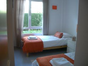Twin Bedroom