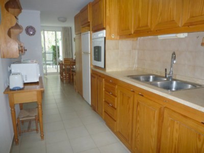Twin bedroom; AC; en-suite