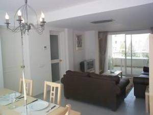 Lounge/ Dining room